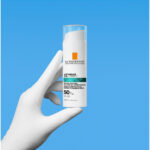 LA ROCHE-POSAY – Anthelios Oil Correct Crème Solaire Matifiante SPF50+ – 50ml 4