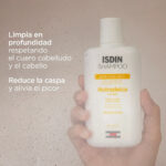 ISDIN – Shampoo Shampoing Nutradeica Antipelliculaire Pellicules Sèches – 200ml 1